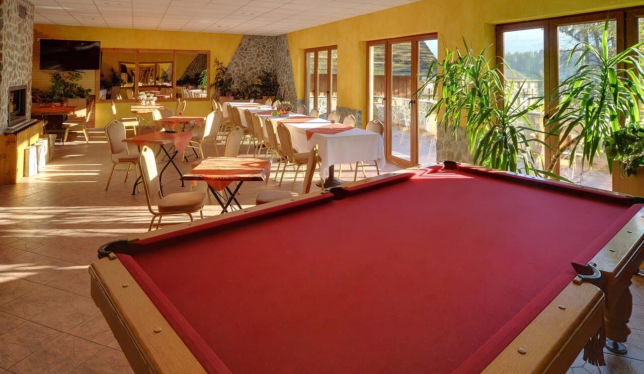 Sala główna • Pod Smerkami - Szklarska Poręba